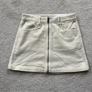 American Eagle Corduroy Zip-Up Cream Mini Skirt‎